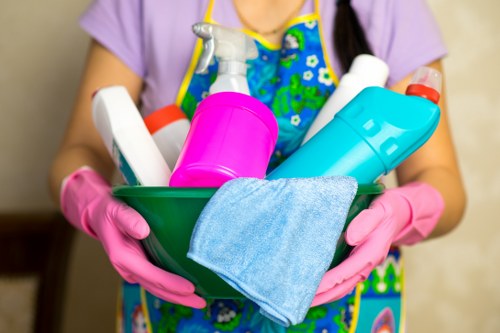 Commercial deep cleaning for an Edgware office or workspace